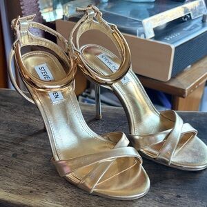 Steve Madden Metallic Gold Strappy Stiletto Sandals